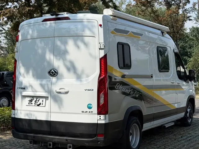 SAIC Maxus SAIC Maxus MAXUS V90 RV 2023 Traveller V90 Classic — Фото автомобиля 4