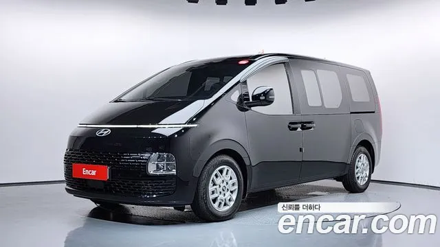 Фотография автомобиля — Hyundai Staria