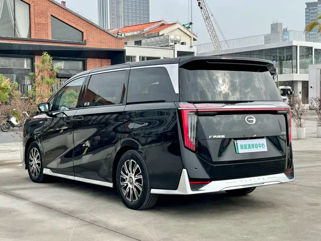 GAC Trumpchi E9 — Фото автомобиля 3