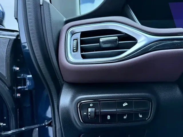GAC Trumpchi M6 — Фото автомобиля 9