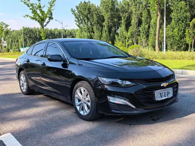 Chevrolet Malibu XL — Фото автомобиля 2