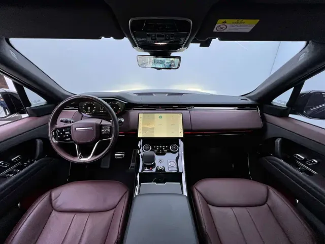 Land Rover Range Rover Sport — Фото автомобиля 8
