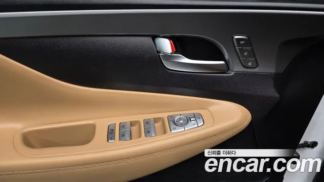 Hyundai Santafe Новый Santa Fe — Фото автомобиля 16