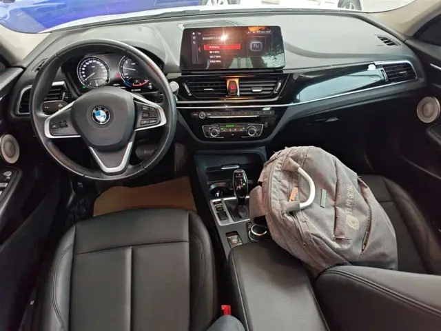 BMW 1 Series — Фото автомобиля 9
