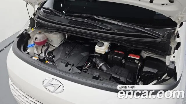 Hyundai Staria Staria L3.5 Инвалидная коляска Подъёмник/Slope — Фото автомобиля 6
