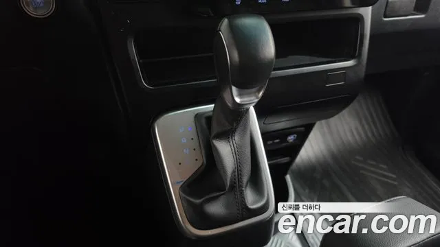 Hyundai Staria — Фото автомобиля 9