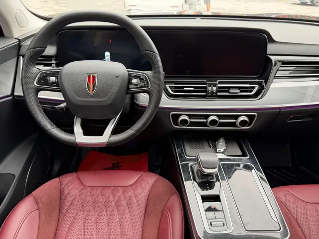 Hongqi HS5 — Фото автомобиля 9