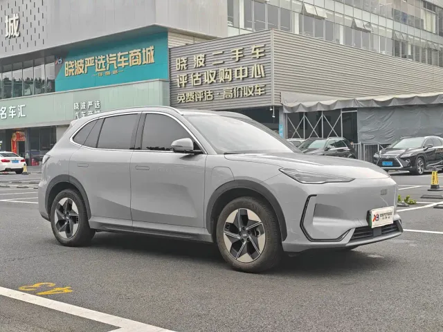 Geely Galaxy E5 — Фото автомобиля 3
