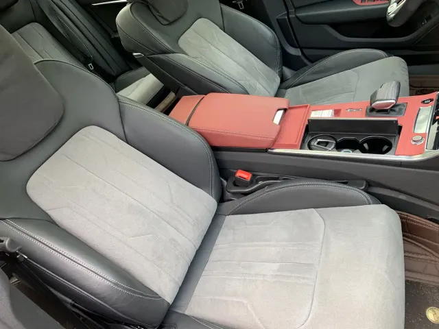 Audi A6L — Фото автомобиля 26