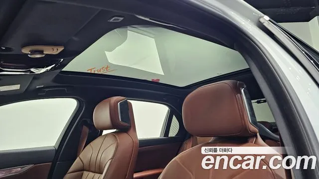BMW 7-Series — Фото автомобиля 16
