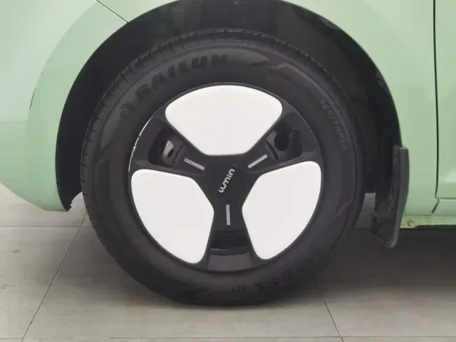 Changan Lumin — Фото автомобиля 17