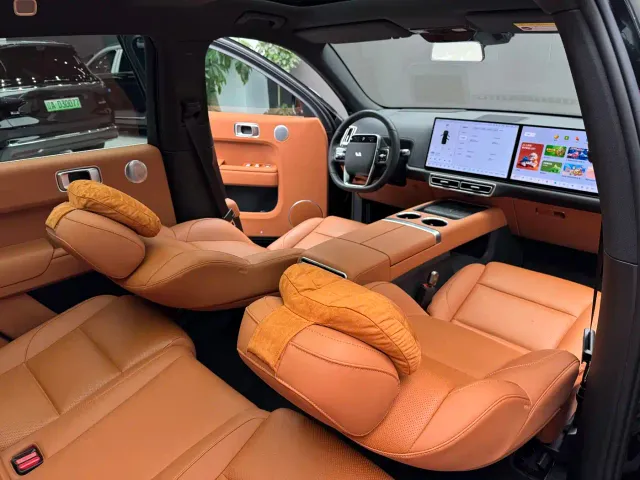 Li Auto L7 — Фото автомобиля 8