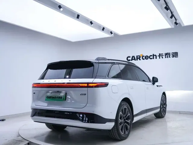 Xpeng G9 — Фото автомобиля 10