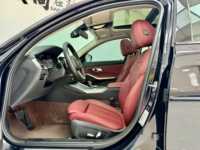 BMW 3 Series — Фото автомобиля 5