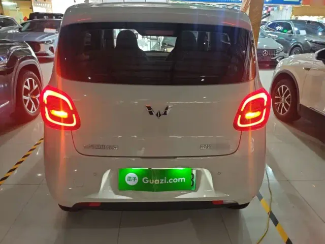 Wuling Hongguang Mini EV — Фото автомобиля 5