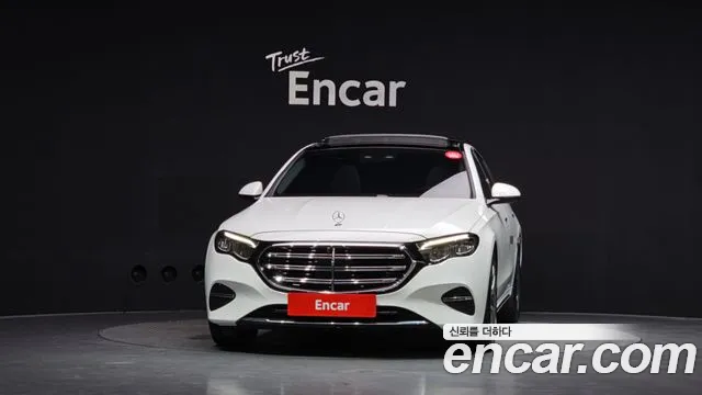 Фотография автомобиля — Mercedes-Benz E-Class W214