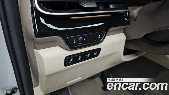Kia Canival Новый Carnival 4 поколение 7 мест Signature — Фото автомобиля 16