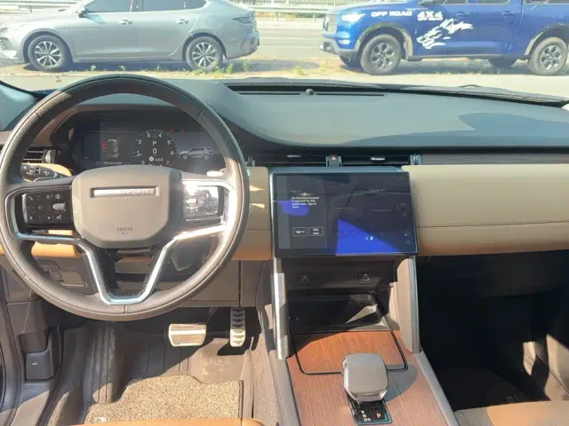 Land Rover Discovery Sport — Фото автомобиля 13