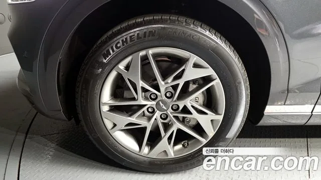 Genesis GV70 2.2 Дизель AWD — Фото автомобиля 5