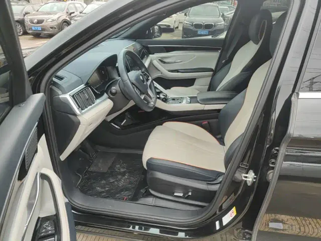 BYD Song PLUS — Фото автомобиля 14