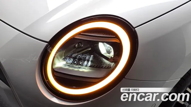 MINI Cooper — Фото автомобиля 7