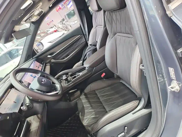 Geely Xingyue L — Фото автомобиля 14