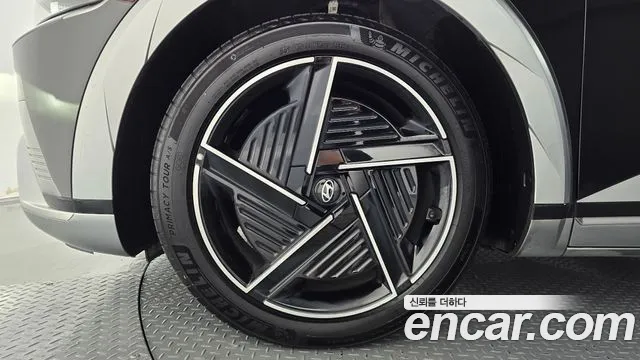 Hyundai Ioniq 5 New — Фото автомобиля 5