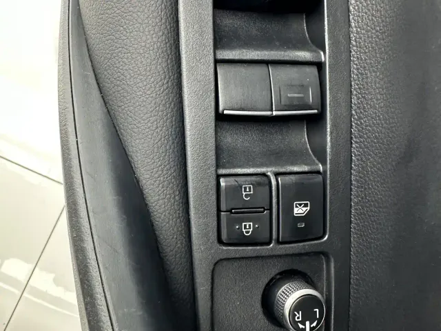 Toyota Corolla — Фото автомобиля 11