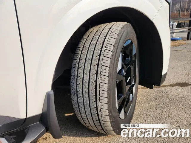 Kia Carnival Generation 4 — Фото автомобиля 14