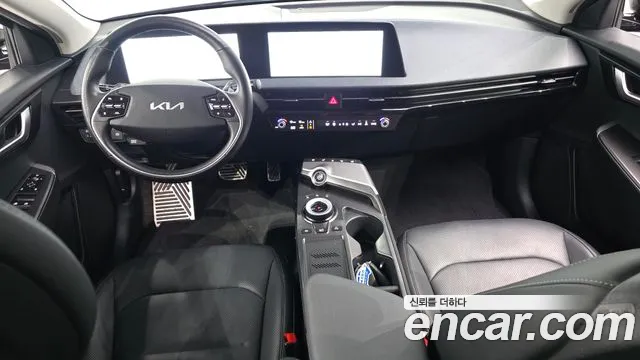 Kia EV6 — Фото автомобиля 10