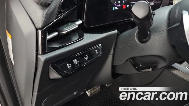Kia Niro — Фото автомобиля 17