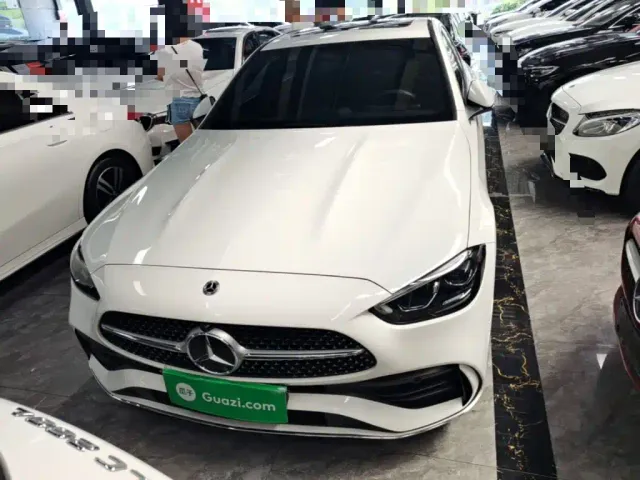 Mercedes-Benz C-Class — Фото автомобиля 2
