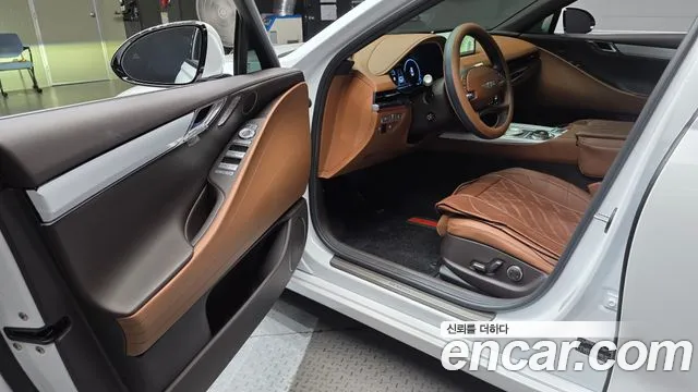 Genesis G80 RG3 — Фото автомобиля 15
