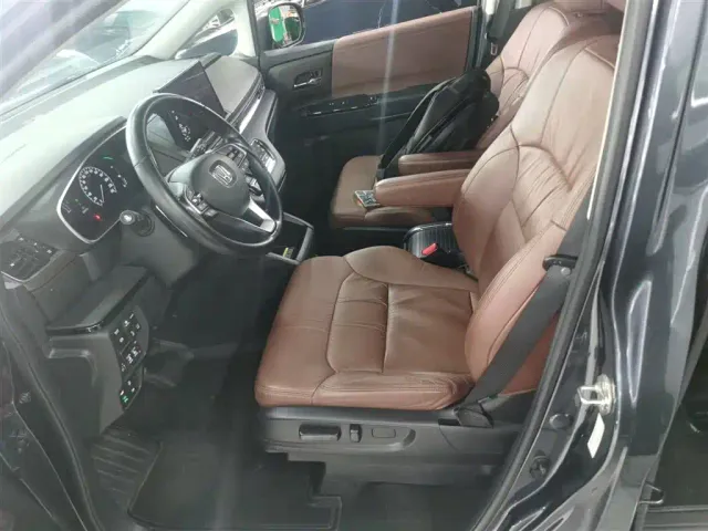 Honda Odyssey — Фото автомобиля 14