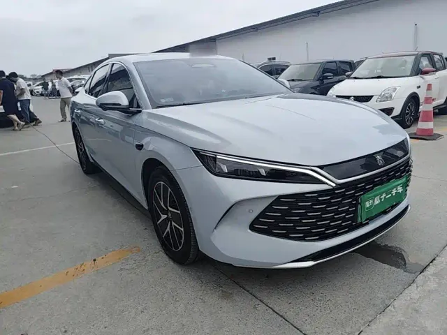 BYD Qin L — Фото автомобиля 3
