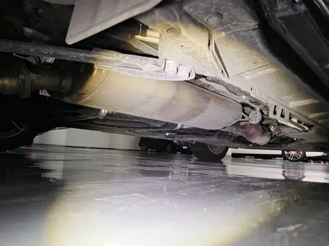 Toyota Alphard — Фото автомобиля 8