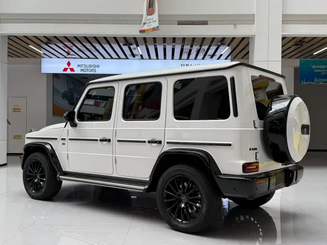 Mercedes-Benz G-Class — Фото автомобиля 4