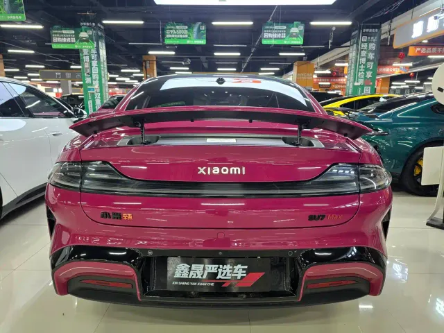 Xiaomi SU7 — Фото автомобиля 8