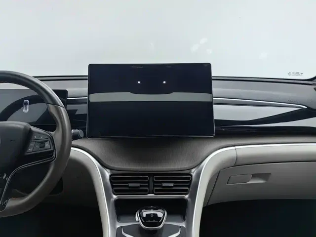 BYD Song Pro — Фото автомобиля 12
