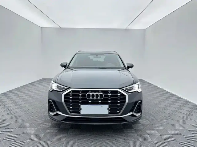 Audi Q3 — Фото автомобиля 2