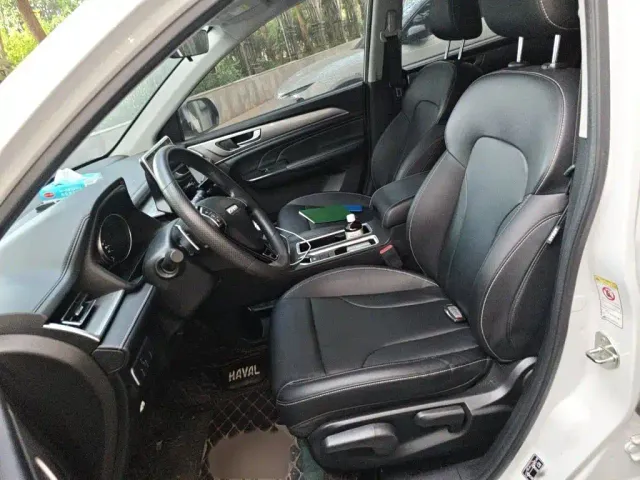 Haval Haval M6 2021 PLUS 1.5T DCT Comfort — Фото автомобиля 7