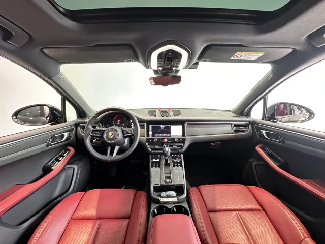 Porsche Macan — Фото автомобиля 16