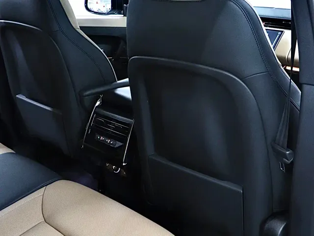 Land Rover Range Rover Sport — Фото автомобиля 17