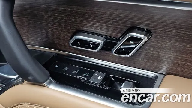 Land Rover Range Rover — Фото автомобиля 7