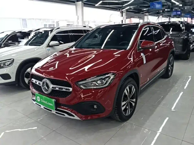 Фотография автомобиля — Mercedes-Benz GLA-Class