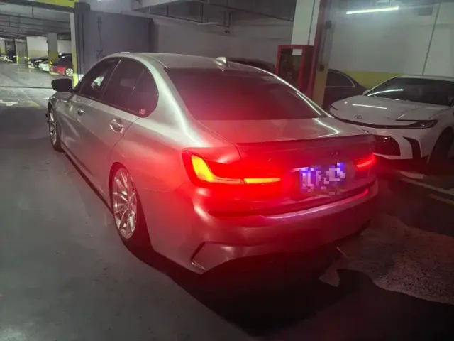 BMW 3 Series — Фото автомобиля 7
