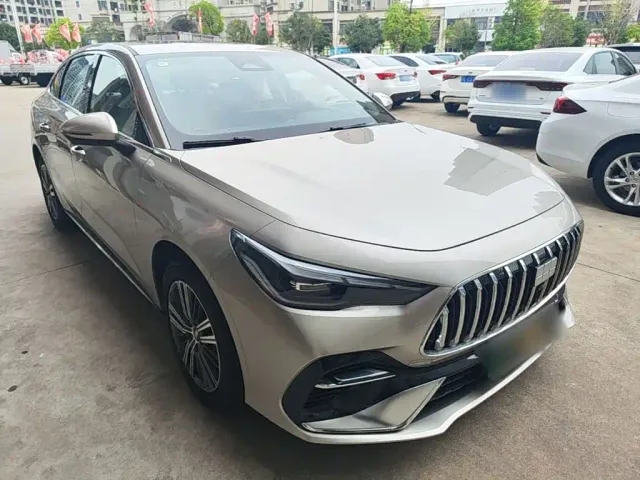 Geely Galaxy Stellar 6 — Фото автомобиля 3