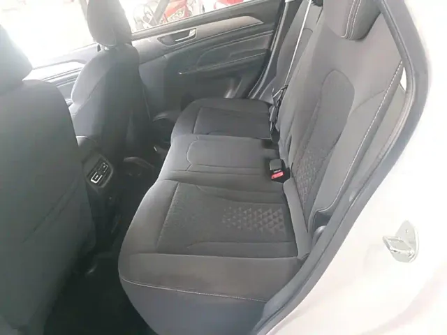 Haval M6 — Фото автомобиля 16