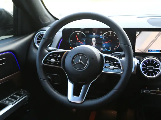Mercedes-Benz GLB-Class — Фото автомобиля 5