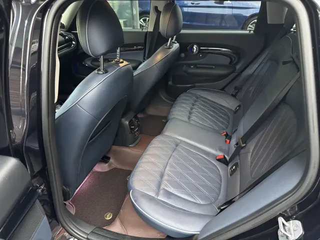 MINI Clubman — Фото автомобиля 9